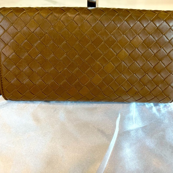 💎AUTHENTIC💎 BOTTEGA VENETA Light brown Women’s Leather INTERCCIACO Wallet - Picture 2 of 5
